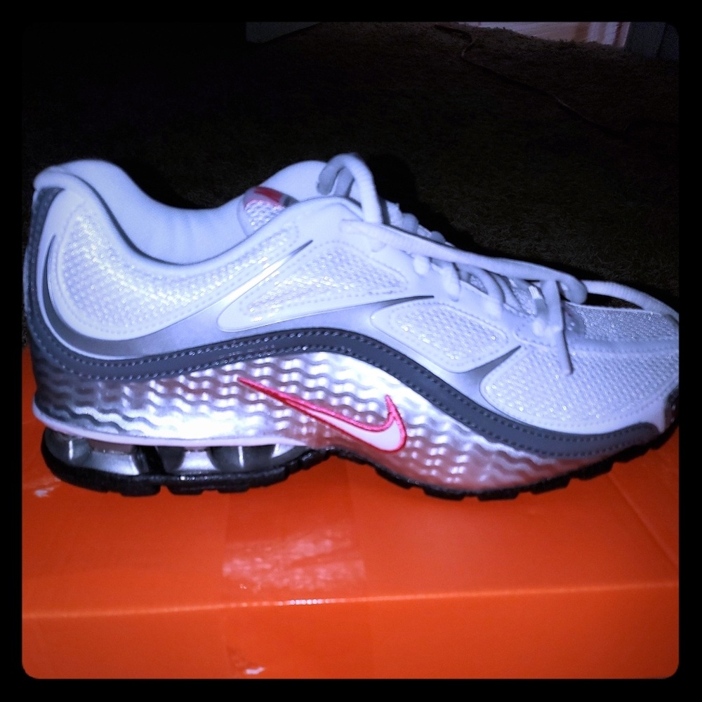 Womens Nike Reax Run 5